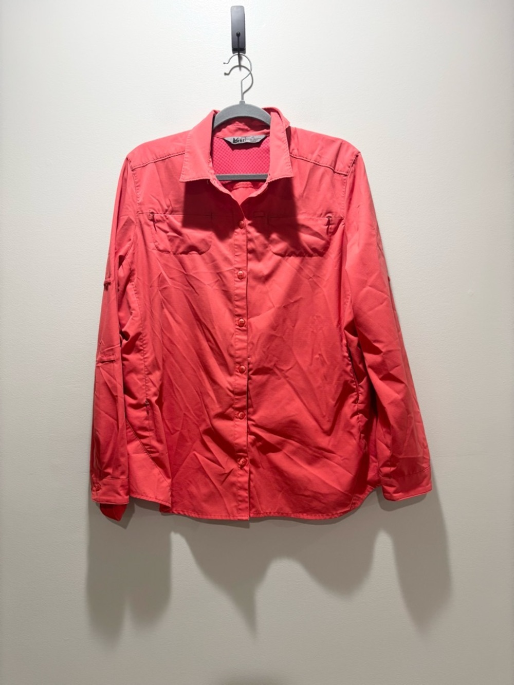 REI Red Coral Performance Hiking Outdoor Button Up Shirt Casual Size XL
